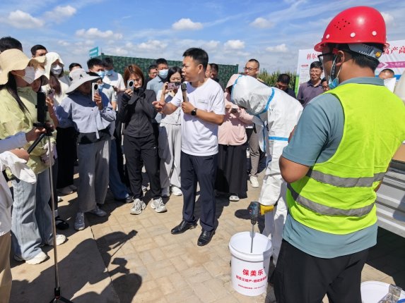 通辽市举办2026年秋粮抗逆防灾技术现场观摩培训(图2)