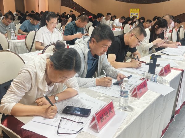 充电赋能强业务 规范认证促发展——2026年全区绿色食品优质农畜产品认证业务培训班圆满落幕