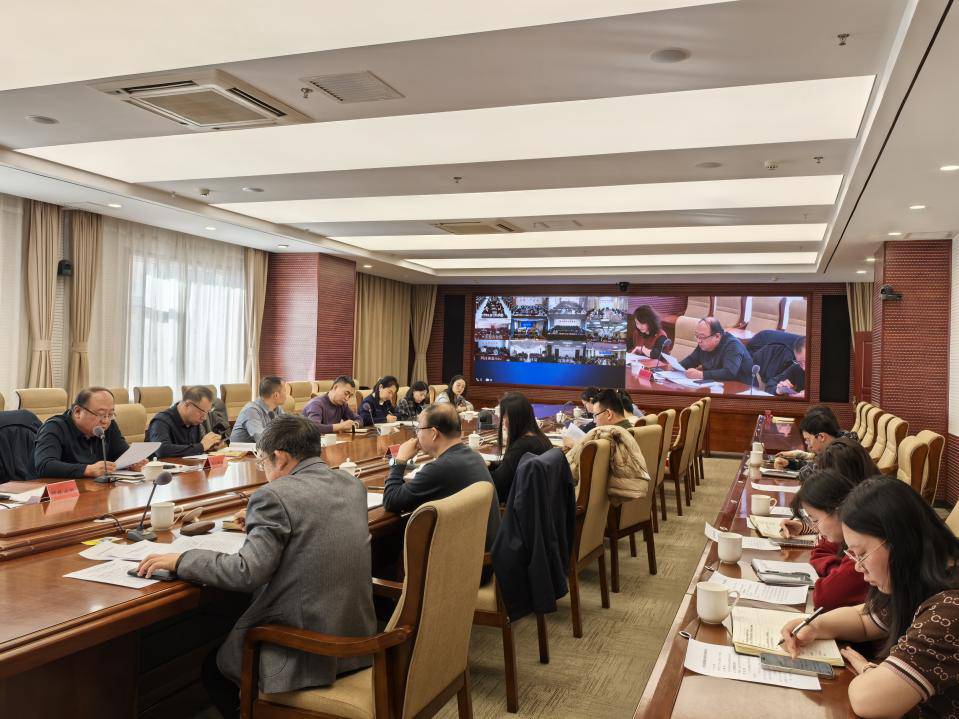 自治区农牧厅组织召开全区春耕备耕技术指导培训班