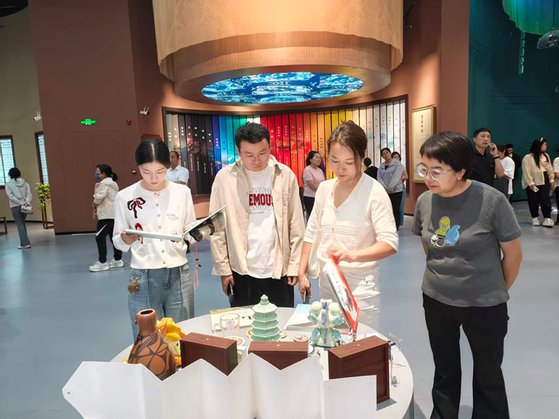 赤峰市铸牢中华民族共同体意识宣传教育基地