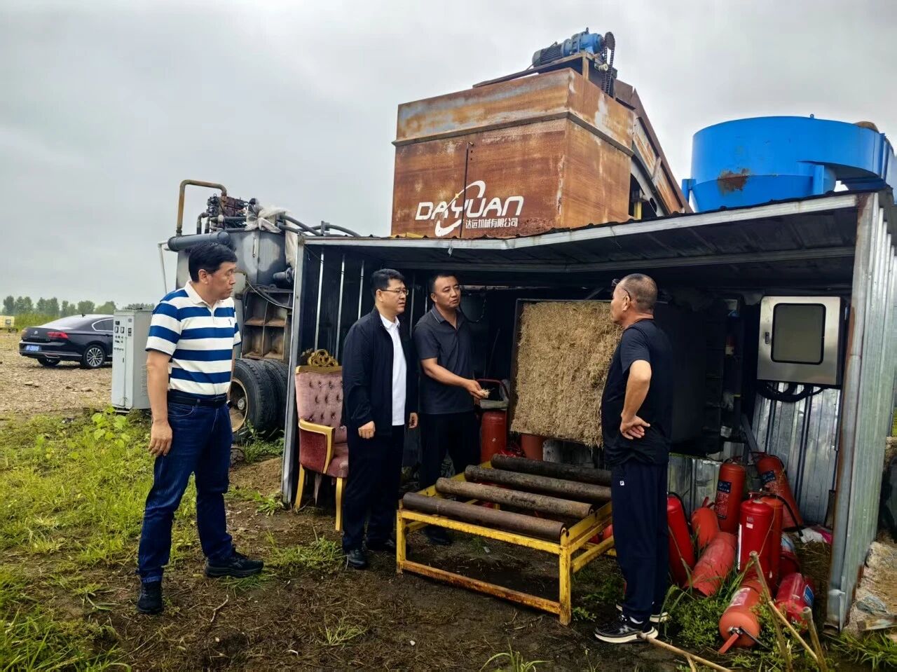 兴安盟农牧局专题调研扎赉特旗水稻稻草饲料化利用工作