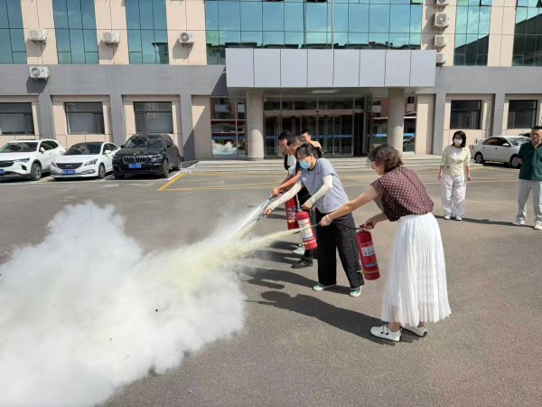 自治区农畜产品质量安全中心开展消防安全培训工作