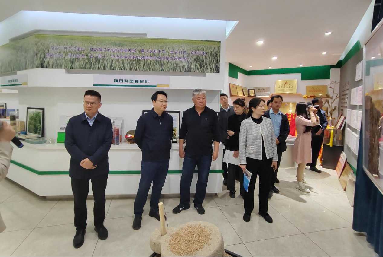 中央农业广播电视学校调研组在内蒙古开展分区调研