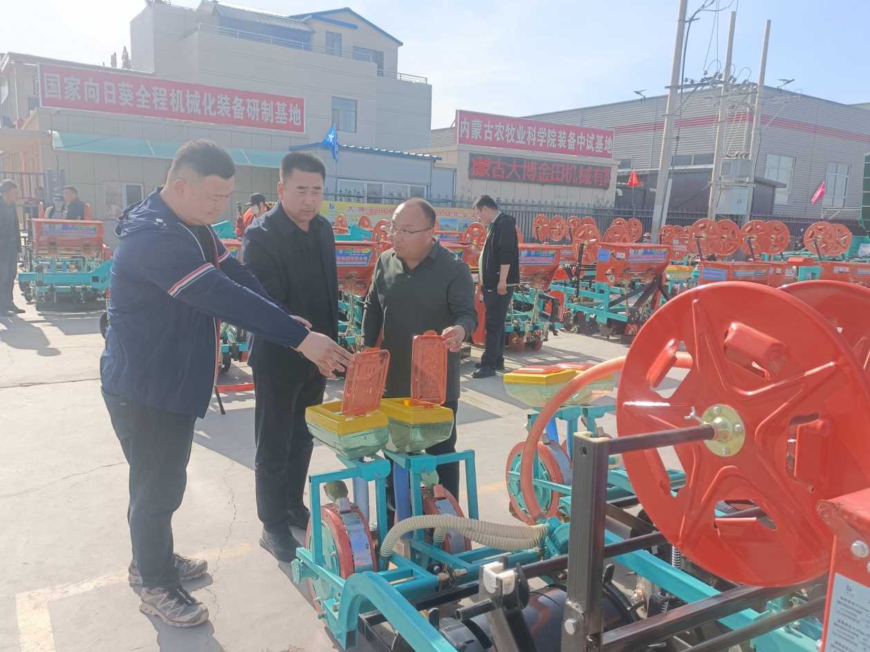 中央农业广播电视学校调研组在内蒙古开展分区调研