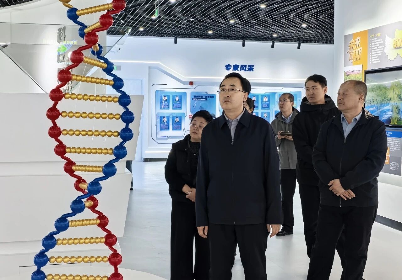 孙书涛赴前旗、乌市调研大豆及水稻产业发展